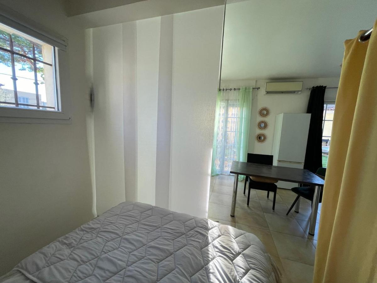 Location Studio De Charme 앙티브 외부 사진